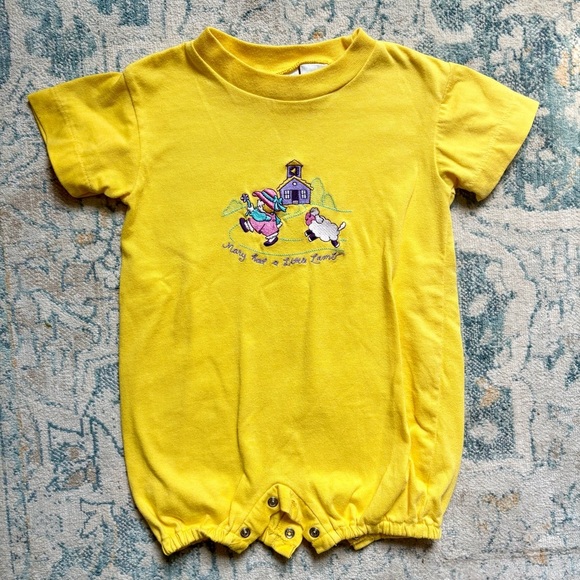 VINTAGE 90’s Y2K Yellow Romper One Piece Mary Had A Little Lamb 12 Months Summer - Picture 1 of 7